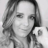 Lauren Reeves