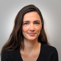 Lisa Schlueter, Phd