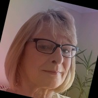 Lorraine Robinson