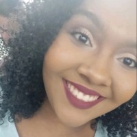 Julia Santos
