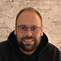 Csaba Koos