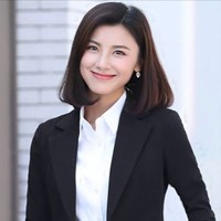 Kelly Zhang