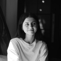 Olya Vial