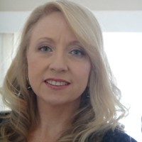 Nicole McCann (Bone)