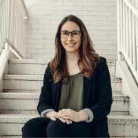 Megan Luken, Ra