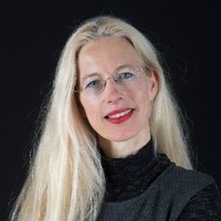 Joosje van Loen - Medical and dental translations