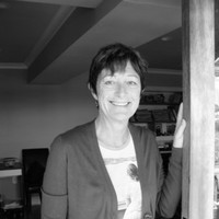 Elizabeth Halton