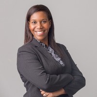 Deana Hutchinson