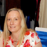 Lisa Farrow (Associate Cipd)