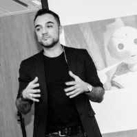 Karrar Xawi