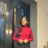 Manika .