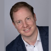 Kenneth G. Van Huët