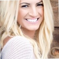 Nicole Folden