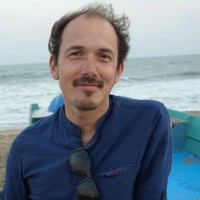 Daniel Holbach