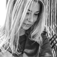 Kelly Harris /Bentley