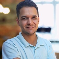 Alan F. Souza