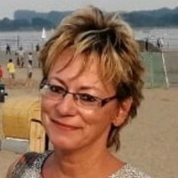 Anja Schmetzer