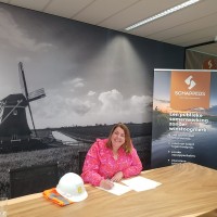 Laura Van Der Weijden