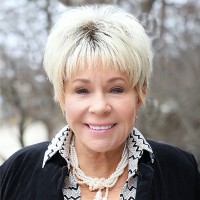 Christine Hauck