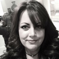 Suzie Collum