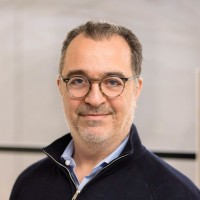Robert Mizrahi
