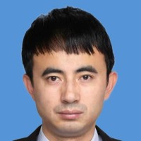 张逸群