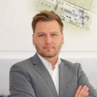 Lukas Miljon MRICS