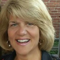Lynne Greene