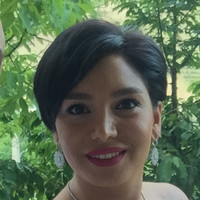 Farnoosh Behrooz