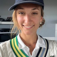 Charlotte Holub