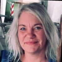 Nancy De Bruin