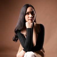 Kathreen Ydel, Chra, Csswb