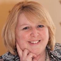 Kimberly Crowe, Licsw