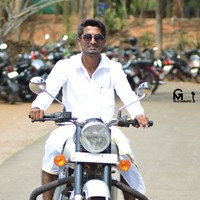 R J Ashik