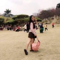 黄菊英