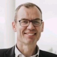 Pierre-Éric PLÉE