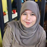 Nila Andriani