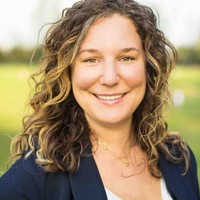 April McAnally, LPC
