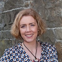 Clare Dowling