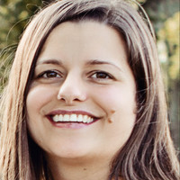Holly Robitaille