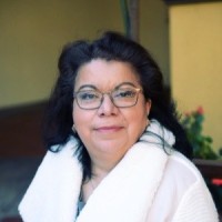 Barbara Flores