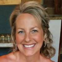 Tina Vandenheuvel