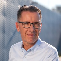 Dr. Wolfram von Schneyder