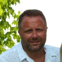Grant Holmes