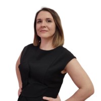 Анна Шутова
