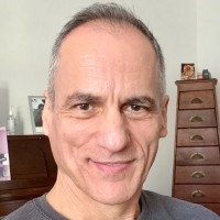 Gil Bernardy