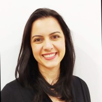 Letícia Neves Bohnert