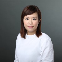 Sandy Lee