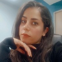 Roya E