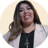 Paola Santucho